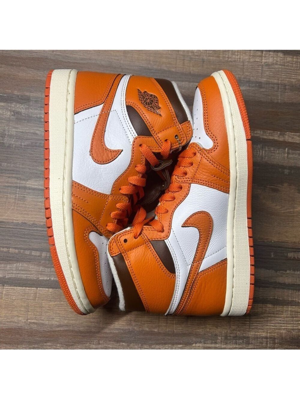 Nike Wmns Air Jordan 1 High OG Starfish Women’s 6.5 Orange NWT - Picture 3 of 9